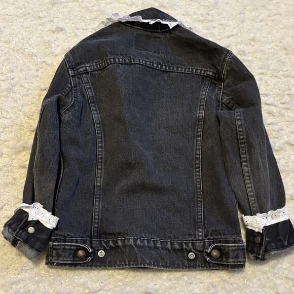 Vintage Levis Girls 12 Made In USA Black Denim Jacket Embroidered Floral Ruffle - Picture 5 of 8